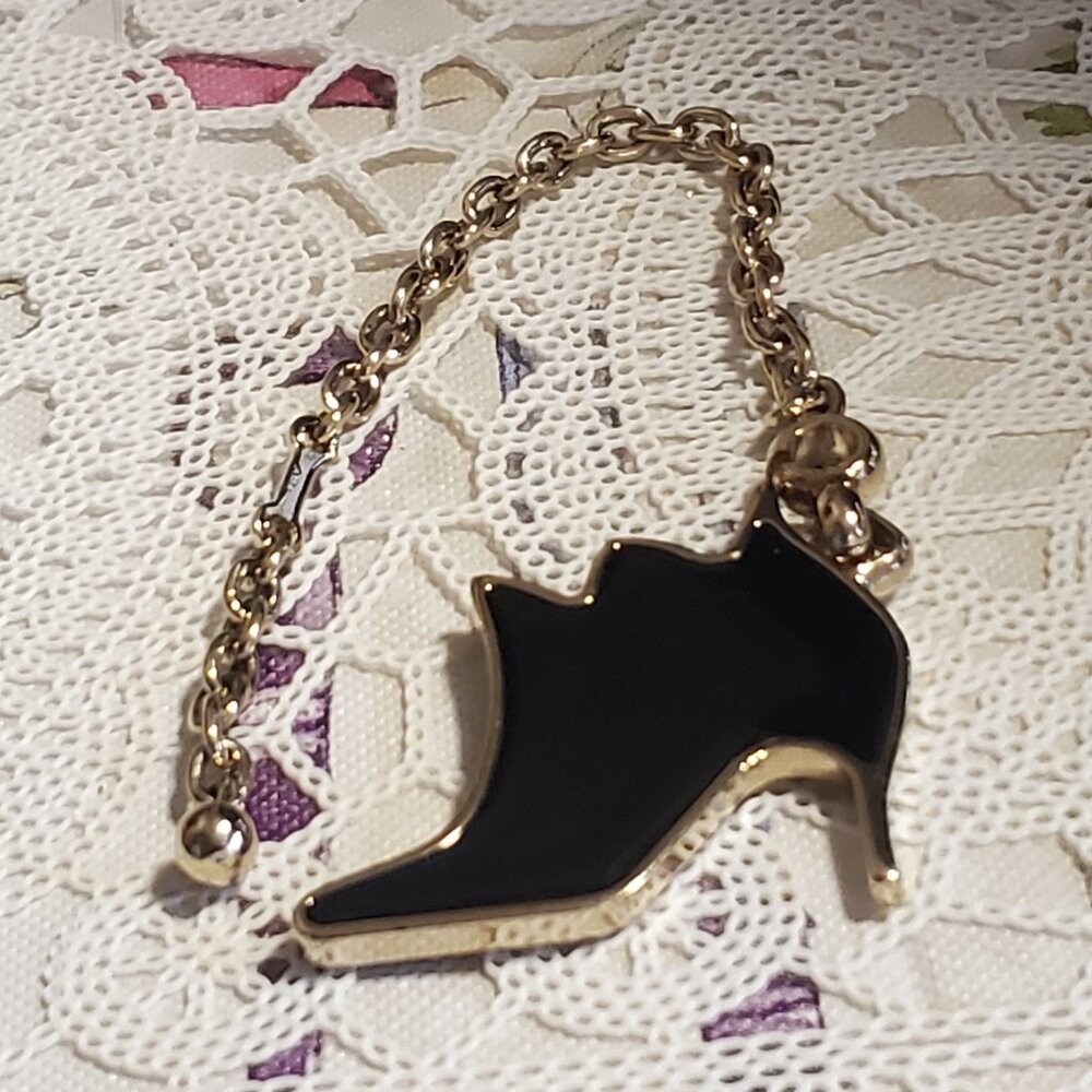 SALVATORE FERRAGAMO HANDBAG CHARM-EUC